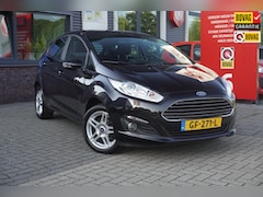 Ford Fiesta - 1.0 Titanium / Afneembare trekhaak / Navi / Airco