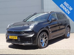 Lynk & Co 01 - 1.5 PANORAMADAK|360 CAMERA| NAVIGATIE|STOELVERWARMING|APPLE CAR PLAY/ANDROID| ELECTRISCHE