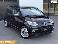 Volkswagen Up! - 1.0 Black up BlueMotion Airco|Navi|5deurs