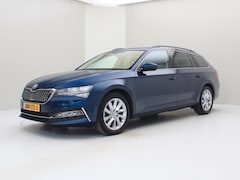 Skoda Superb Combi - 1.4 TSI PHEV 218pk DSG-6 Clever Business [ NAVIGATIE+CARPLAY+STOELVERWARMING+CAMERA+CLIMAA