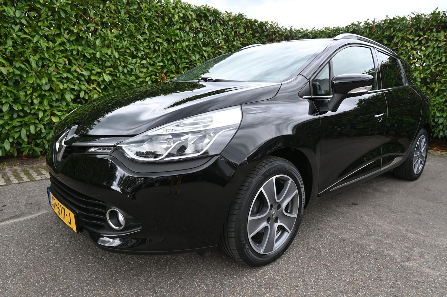 Renault Clio Estate - 0.9 TCe Night&Day. Origineel Nederlandse auto met NAP. - AutoWereld.nl