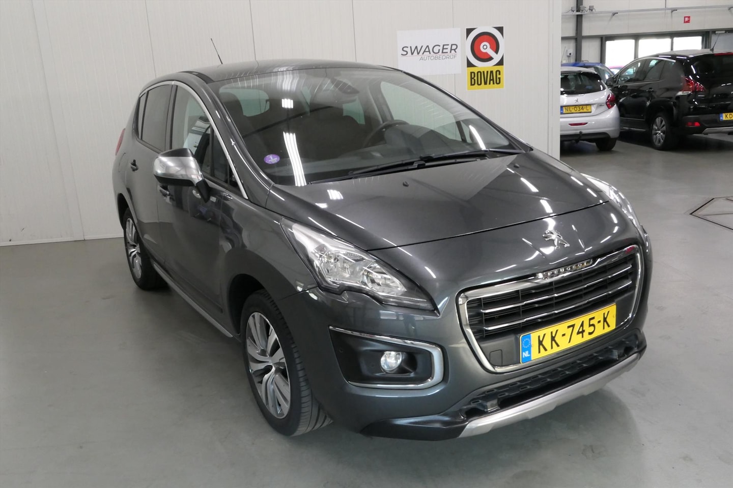 Peugeot 3008 - 1.2 PureTech Style 1.2 PureTech 130PK Style (1ste eigenaars) - AutoWereld.nl