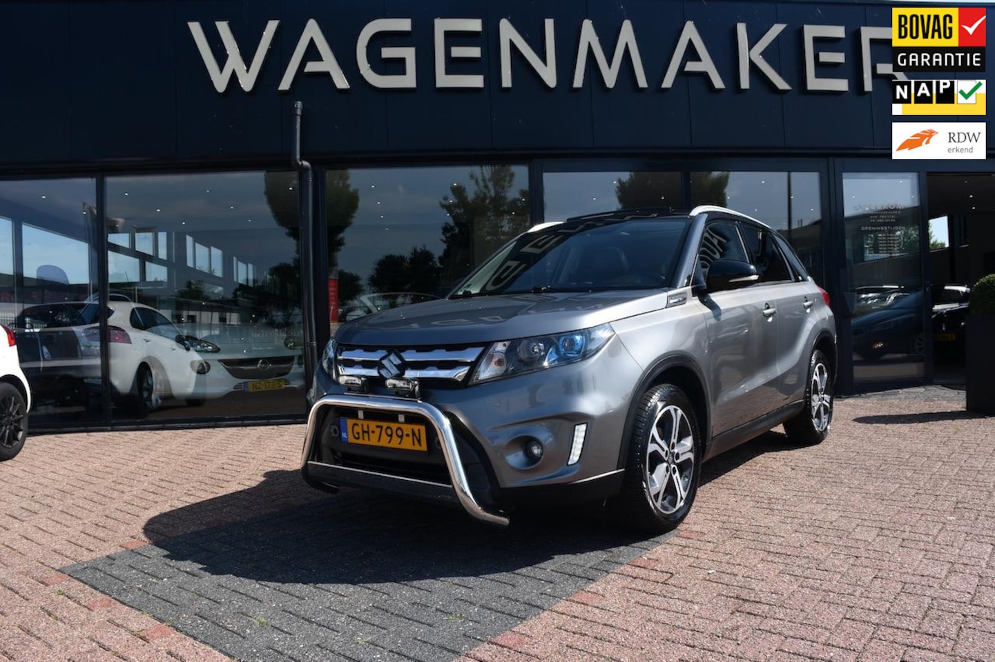 Suzuki Vitara - 1.6 High Executive Clima|ACC|NAVI|Camera|NAP - AutoWereld.nl