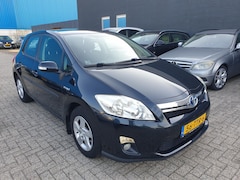 Toyota Auris - 1.8 Full Hybrid Business
