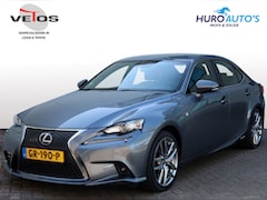 Lexus IS - 300h F Sport Line | Stoelverwarming | Half Leder | Parkeersen