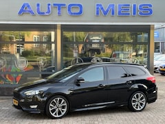 Ford Focus - 1.5 Titanium ST-Line Navi Camera Cruise Stoelverw