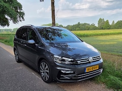 Volkswagen Touran - 1.4 TSI Highline Business R