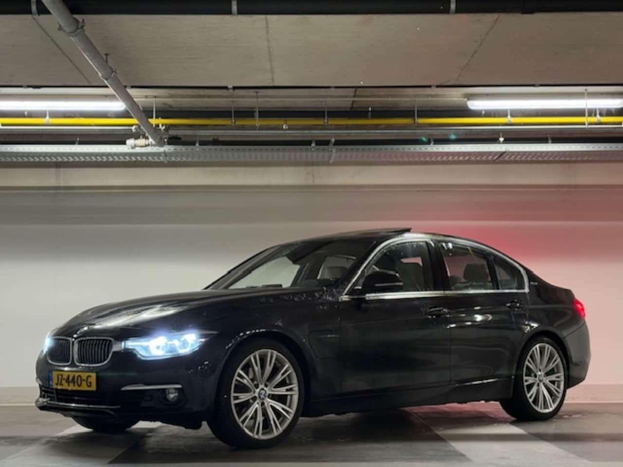 BMW 3-serie - 330e - M Sport - dealer onderhouden - automaat - nap! - airco - - AutoWereld.nl