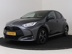 Toyota Yaris - 1.5 Hybrid 115 First Edition | LED verlichting | LM velgen | Full map navigatie | Climate