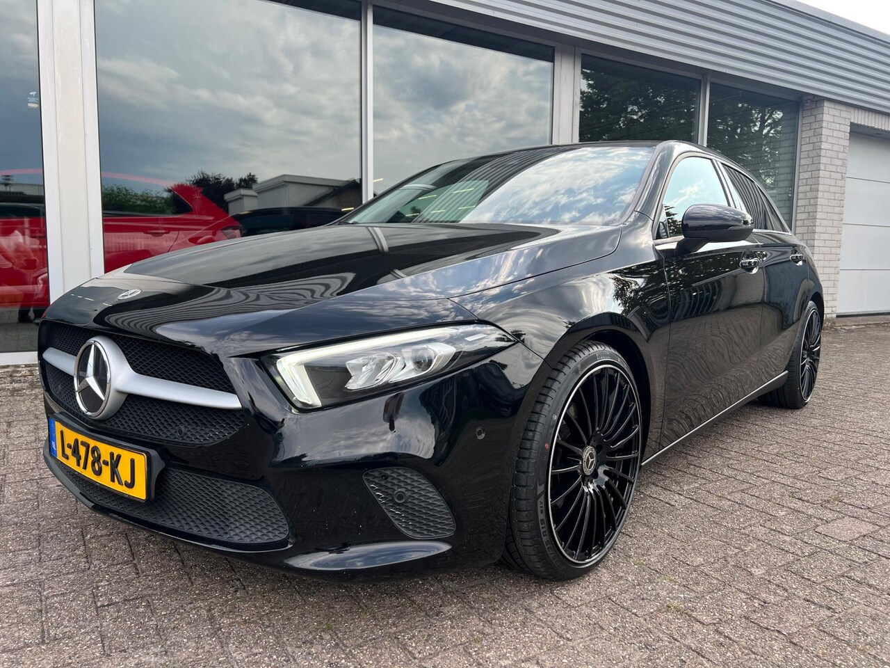 Mercedes-Benz A-klasse - 180 Automaat, LED, Navi, Orig.NL - AutoWereld.nl