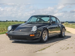 Porsche 911 - SC coupe Weissach edition