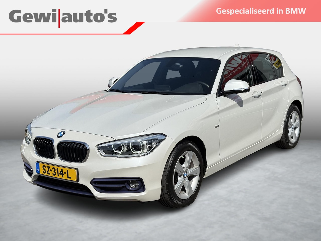 BMW 1-serie - 118i Executive Sport 1ste Eig. Org NL CarPlay - AutoWereld.nl