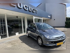 Peugeot 206 - 1.4 3D