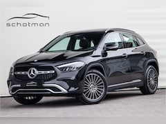 Mercedes-Benz GLA-Klasse - 250 e Luxury Line, Panorama, Key-Less, Hybrid 2024