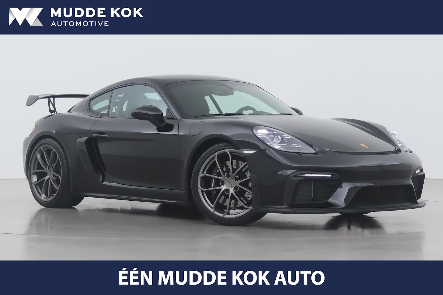Porsche 718 GT4 - Cayman GT4 | Kuipstoelen | Handgeschakeld | Carbon | Sport Chrono | 20 Inch - AutoWereld.nl