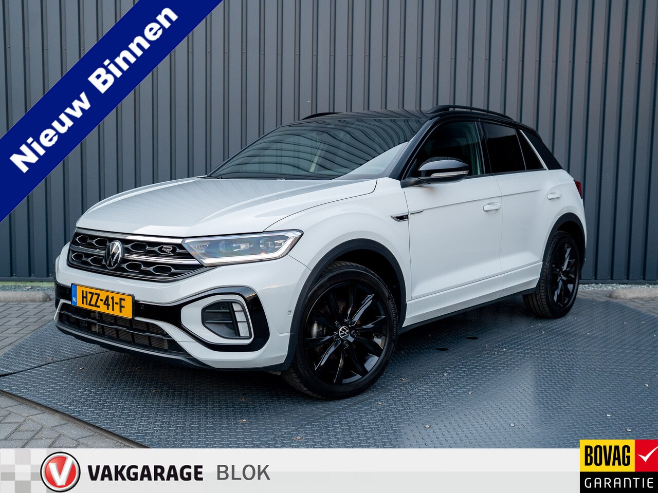 Volkswagen T-Roc - 1.5 TSI R-Line Business | Standkachel | Trekhaak afnb. | IQ Light | Camera | Prijs Rijklaa - AutoWereld.nl