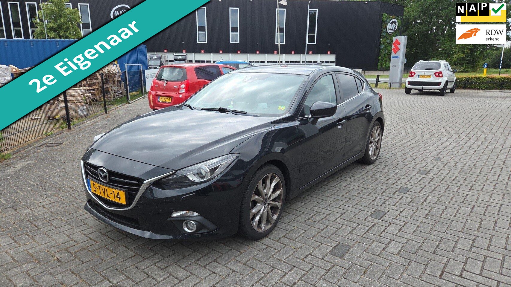 Mazda 3 - 2.0 GT-M 120pk 5-deurs Clima Leder Navi Xenon Trekhaak 1300kg. - AutoWereld.nl