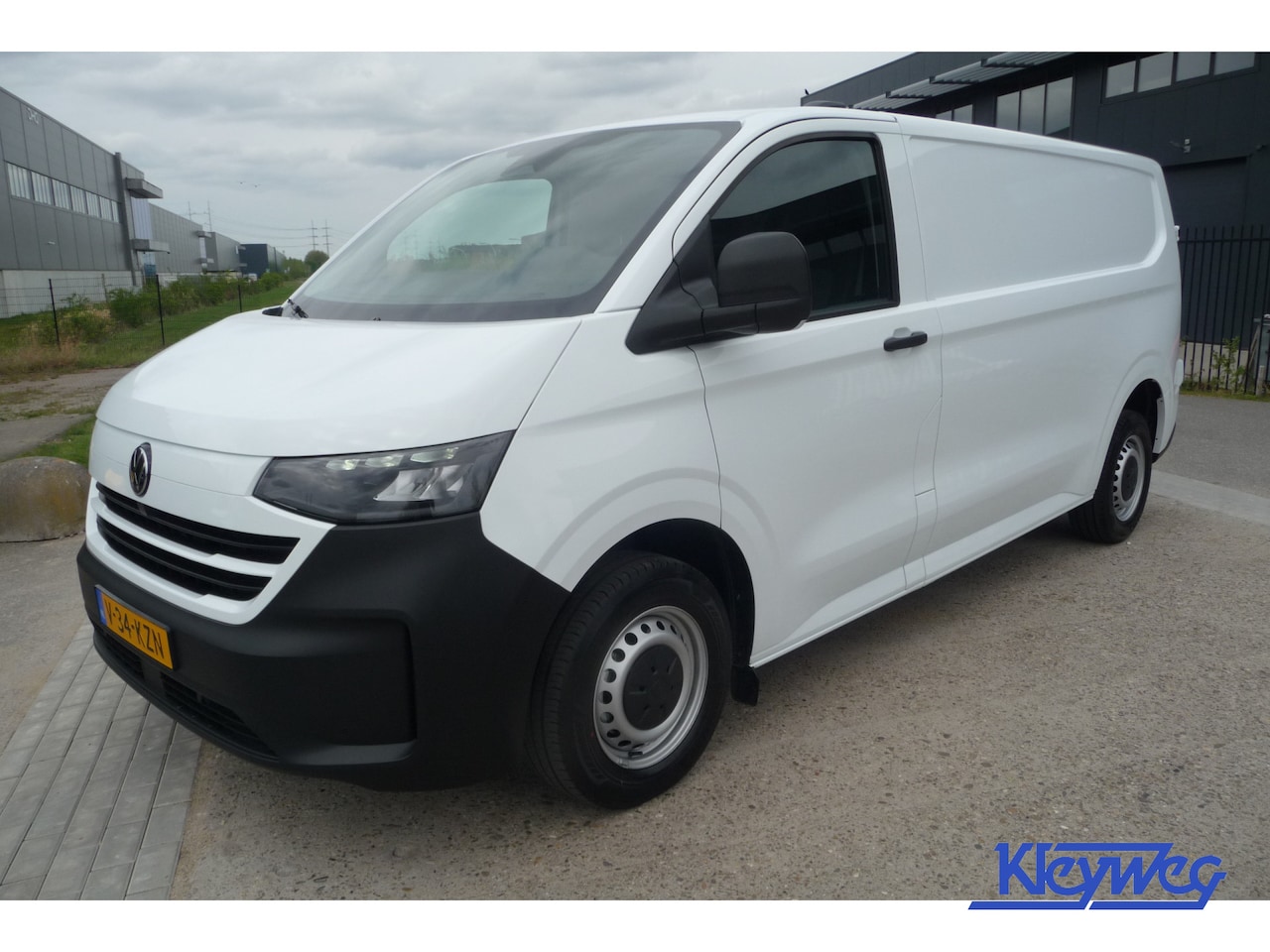 Volkswagen Transporter - 2.0 TDI L2H1 30 Life New model BPM voordeel 150 pk BPM vrij - AutoWereld.nl