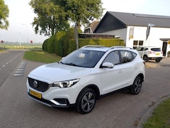 MG ZS - EV Luxury 45 kWh Panoramadak, leer, achteruitcamera