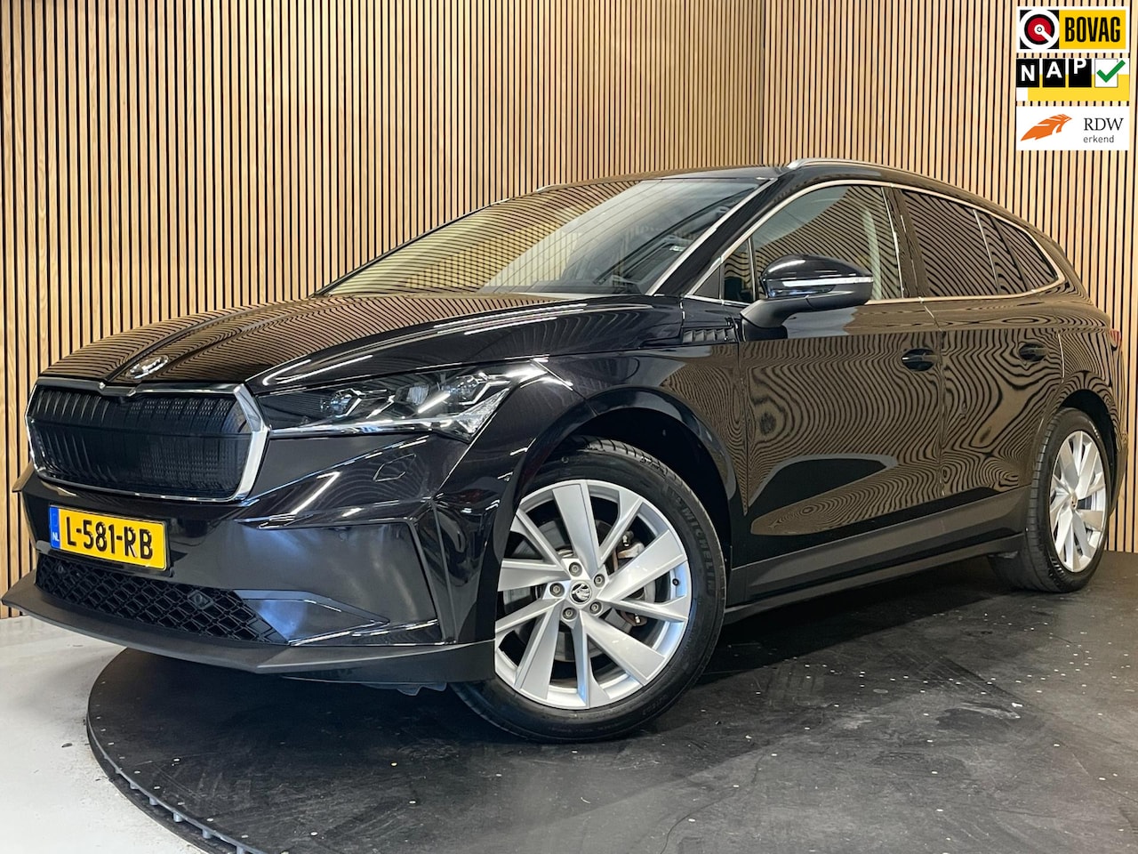 Skoda Enyaq iV - 80|GROTE ACCU|BLACK ED.|PANO-DAK|STOEL-, STUURVERW.|ACC|CARPLAY|CAMERA|NAVI|INCL. BTW|1e E - AutoWereld.nl