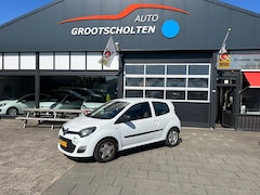 Renault Twingo - 1.2 16V Authentique recent veel aan vervangen rijbare achterschade
