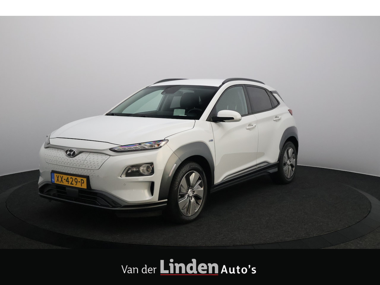 Hyundai Kona Electric - EV Premium 64 kWh SOH 96,6% | Head-Up Display | Leer | Led - AutoWereld.nl