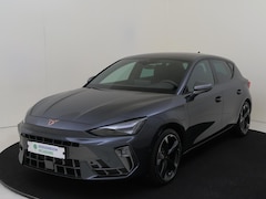 CUPRA Leon - 1.5 TSI e-Hybrid Business | Parkeerasisstent | Stoel- en stuurwielverwarming | Keyless | A