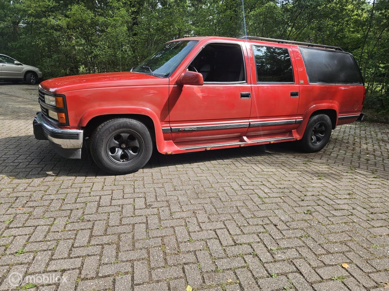 Chevrolet Suburban - V8 grijs kenteken lpg!! - AutoWereld.nl