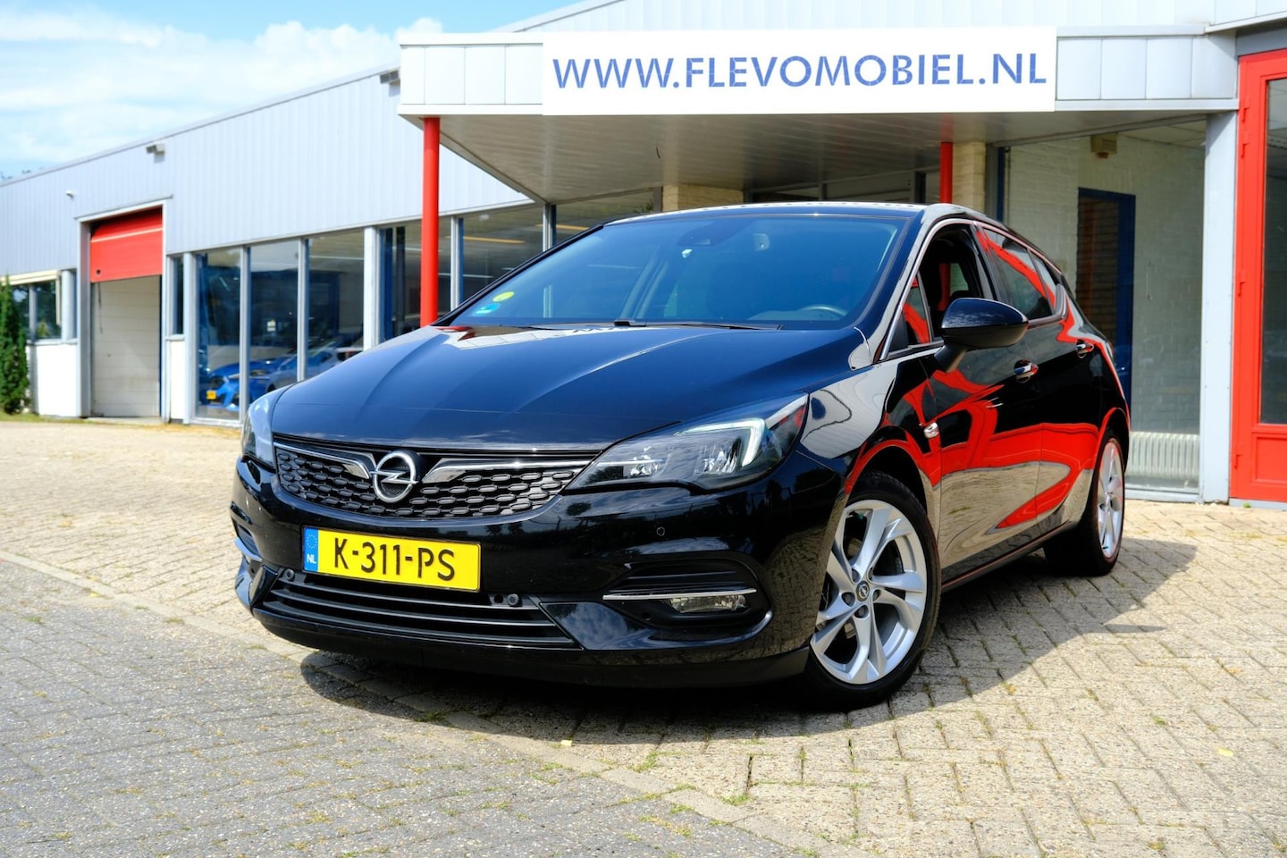 Opel Astra - 1.5 CDTI Launch Elegance Navi|Half Leder|Navi|LMV - AutoWereld.nl