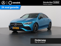 Mercedes-Benz CLA-Klasse - 180 AMG Line | Panoramadak| Night | Parkeercamera | 19" lichtmetalen velgen | Stoelverwarm
