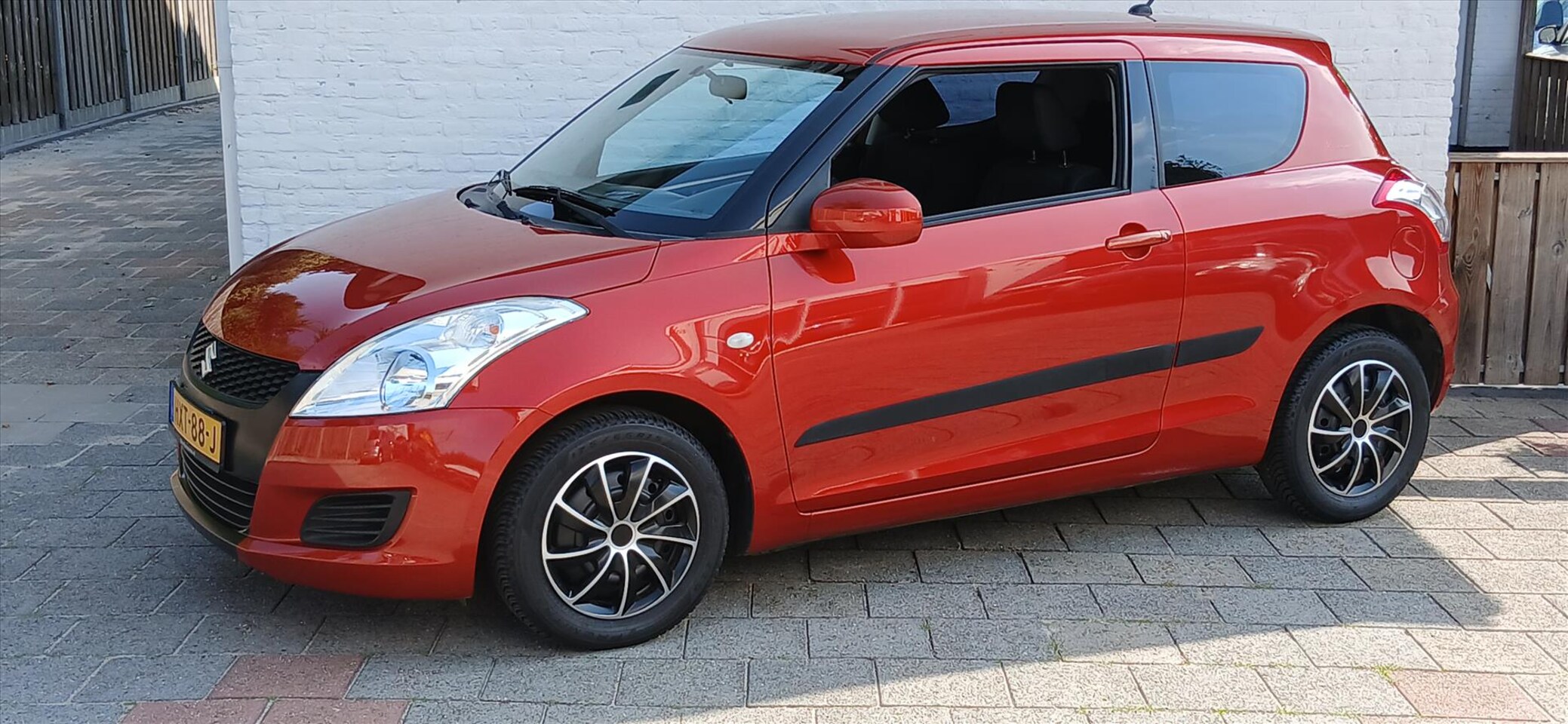 Suzuki Swift - 1.2 3drs comfort airco 70000 km - AutoWereld.nl