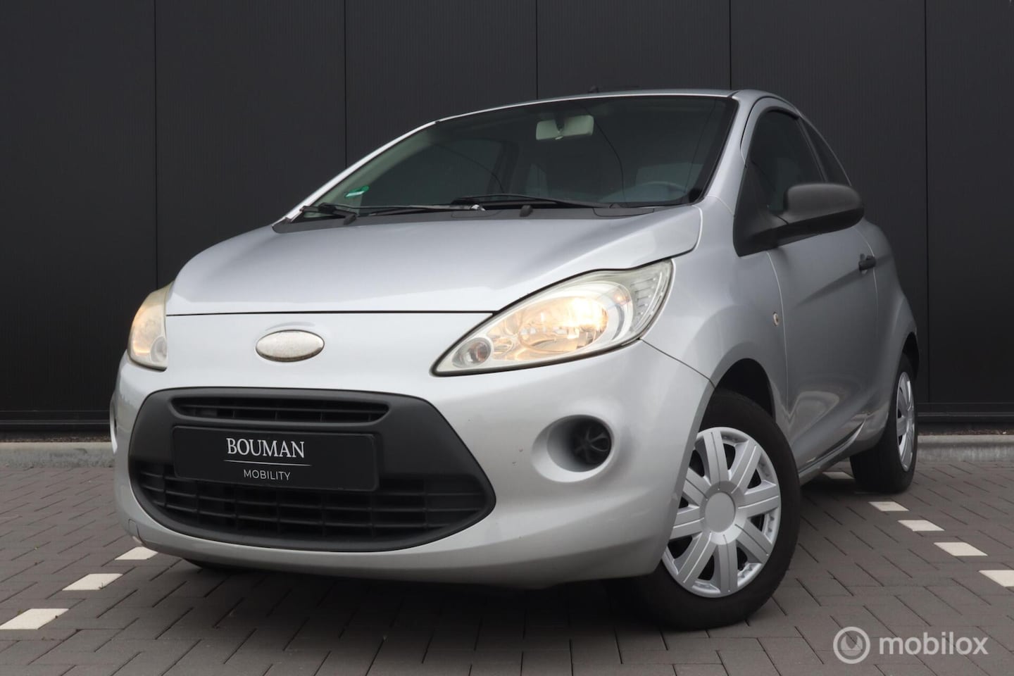 Ford Ka - 1.2 Trend 1.2 TREND, ZUINIG, MP3, GOED ONDERHOUDEN - AutoWereld.nl