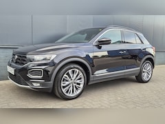 Volkswagen T-Roc - 1.5 TSI Sport*navi*clima*Led*lane ass*vitrual*18*camera*automaat