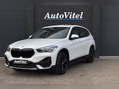 BMW X1 - xDrive25e | Panodak | Camera | Stoelverwarming | Inklapbare spiegels | Navi