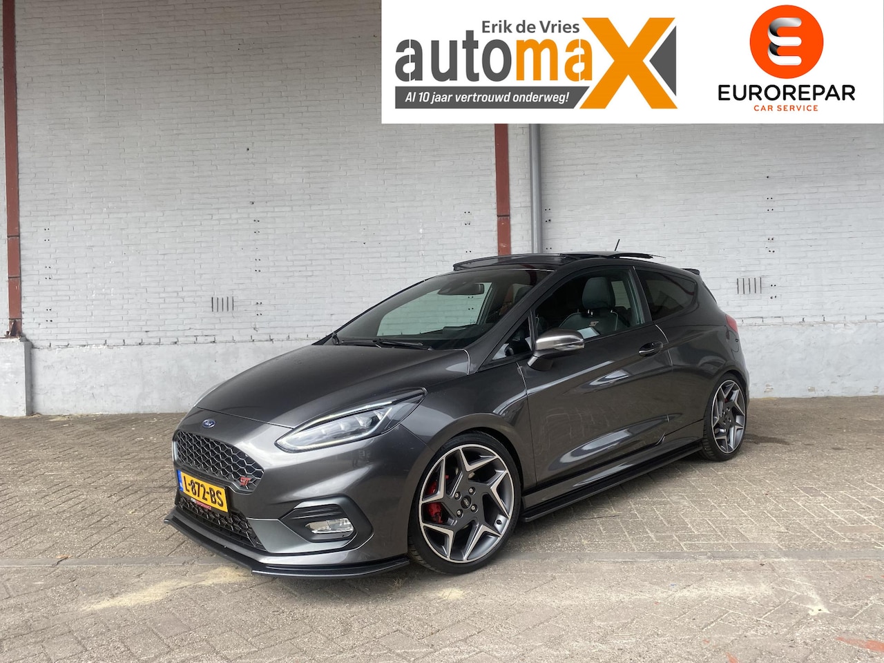 Ford Fiesta - 1.5 EcoBoost ST-3 |Pano!|Led!|Winterpack!|Maxton!| - AutoWereld.nl