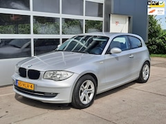 BMW 1-serie - 116i Business Line