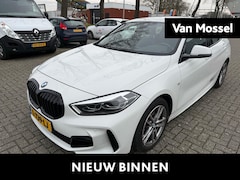 BMW 1-serie - 116i Executive Edition | M-Sport Line| Apple Carplay/Android Auto | PDC Voor en Achter | C