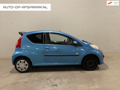 Peugeot 107 - 1.0-12V XR 3drs. Nieuwe APK NAP