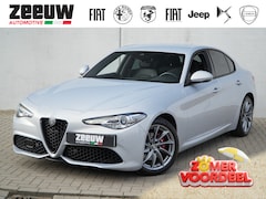 Alfa Romeo Giulia - 2.0 Turbo 200 PK Sprint | Veloce | Navi | Carplay | Driver | 18"