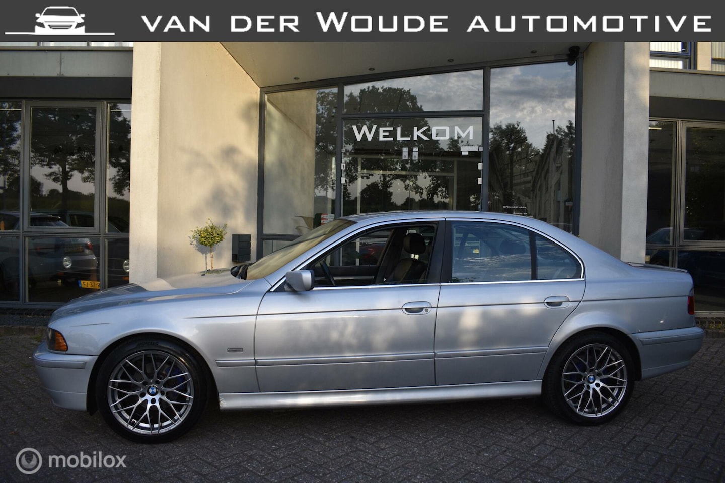 BMW 5-serie - 525d AUT. 01|Airco|Cruise|Leder|7-3-2026 APK - AutoWereld.nl