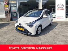 Toyota Aygo - 1.0 VVT-i x-play cab