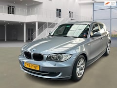 BMW 1-serie - 118i Business Line AUT LEDER CRUISE 2 X SLEUTELS