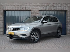 Volkswagen Tiguan - 1.5 TSI Comfortline Business | Trekhaak | Adaptieve Cruise | Carplay/Android Auto | Naviga