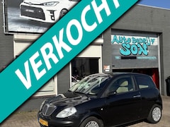 Lancia Y(psilon) - Ypsilon 1.4-16V Oro DFN Airco, Automaat