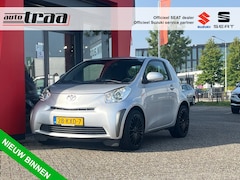 Toyota iQ - 1.0 VVTi Comfort / Airco / 17'' LMV /