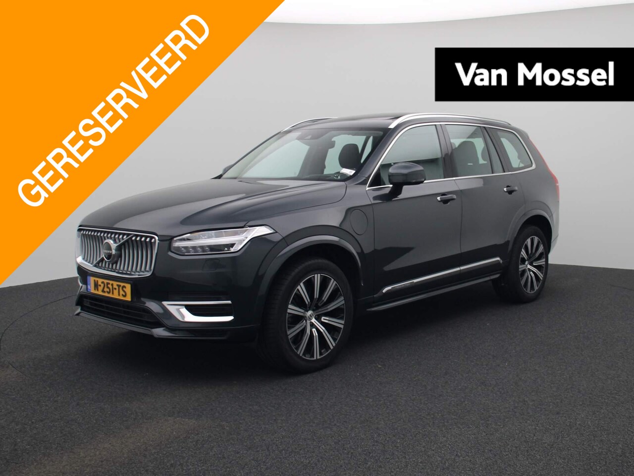 Volvo XC90 - 2.0 T8 Recharge AWD Inscription Exclusive | Automaat | Luchtvering | Adaptieve Cruise Stop - AutoWereld.nl
