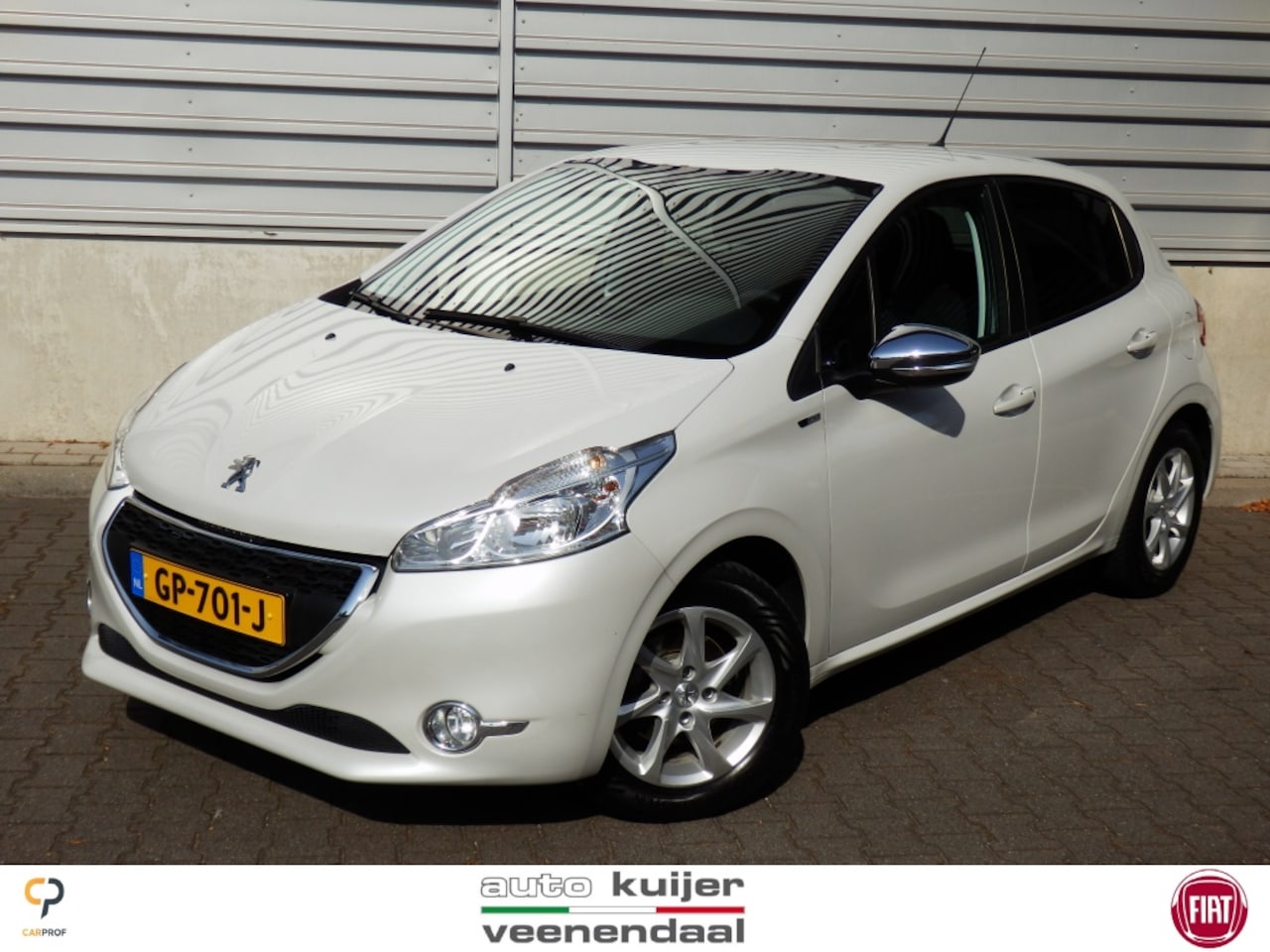Peugeot 208 - 1.2 PureTech Style * I 5 drs. I Nav. I - AutoWereld.nl