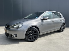 Volkswagen Golf - 1.4 TSI Highline NAVI CRUISE ECC TREKHAAK