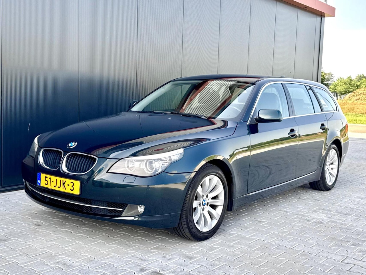 BMW 5-serie Touring - 520i Youngtimer! - Dealer onderhouden - AutoWereld.nl