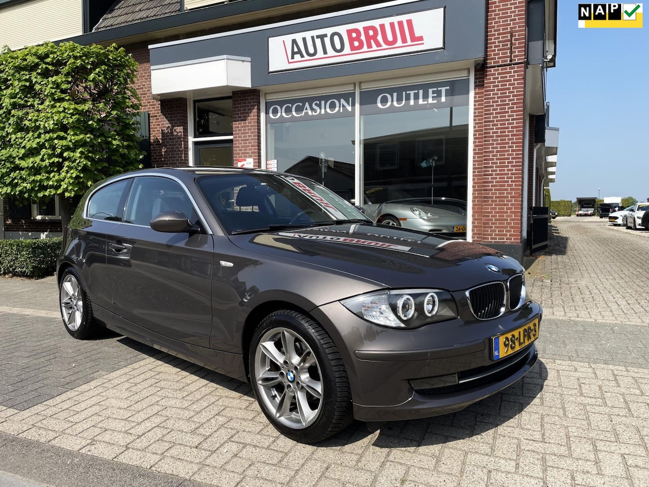 BMW 1-serie - 116i Corporate NL-auto 137000 km|Airco|LM| - AutoWereld.nl